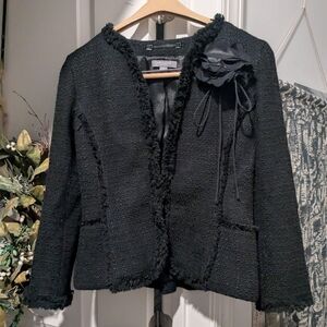 Gorgeous elegant Ann Taylor jacket size 4 Petite flower decorative pin
